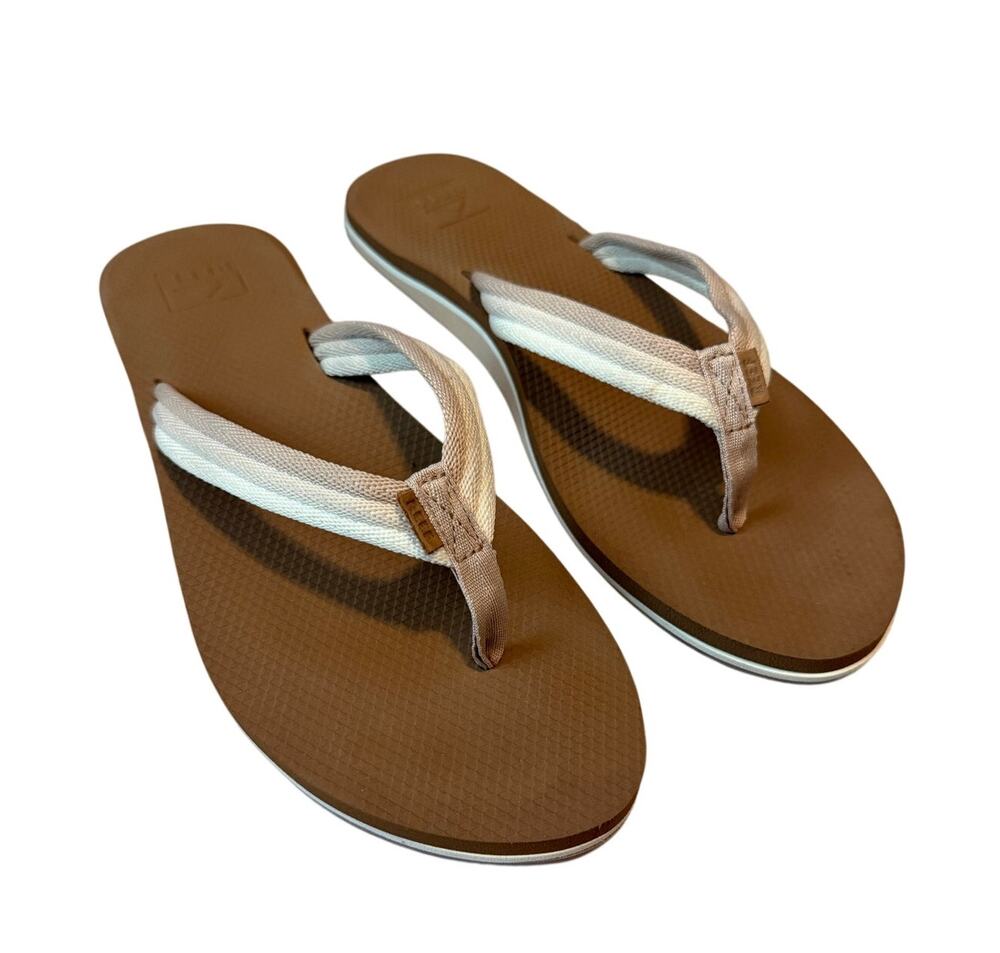 Reef Women’s Cushion Breeze Flip Flops Cloud Stripe Size 10